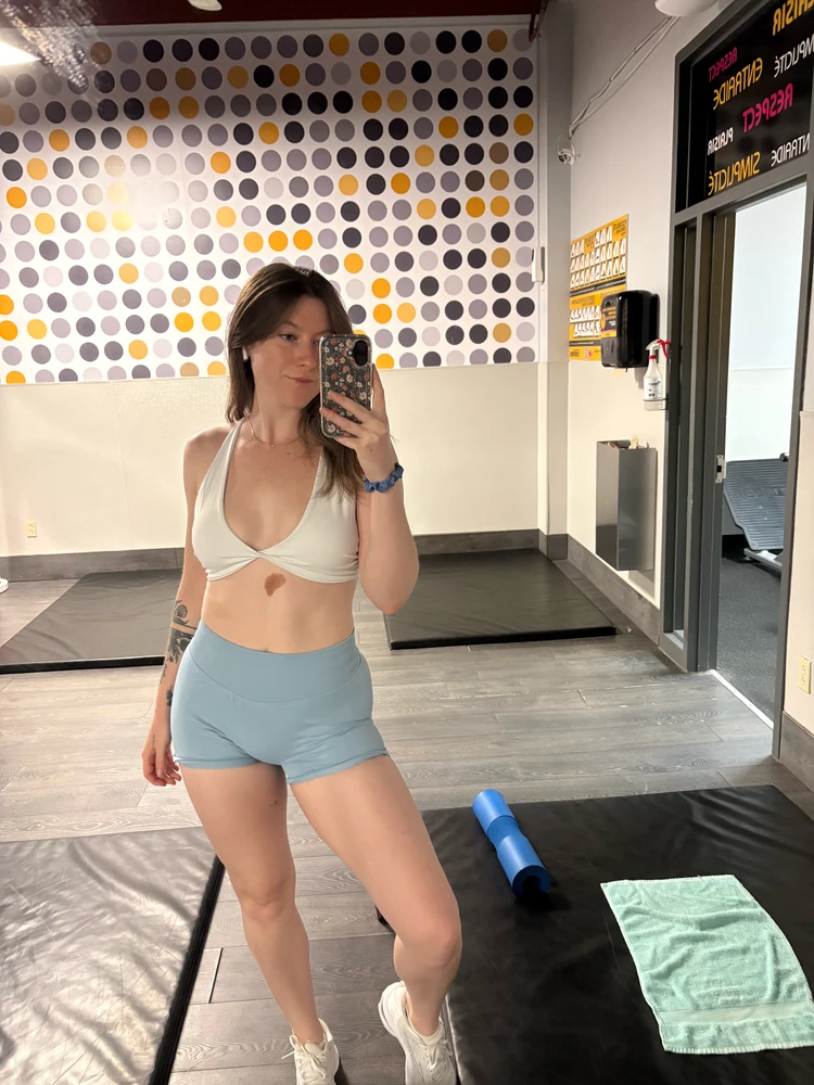 GIF uploaded by Anita
