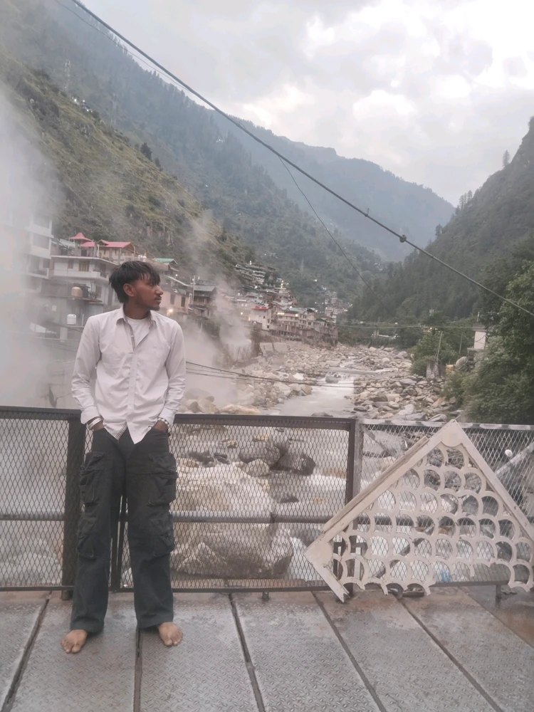 GIF uploaded by Pawan Dhaap