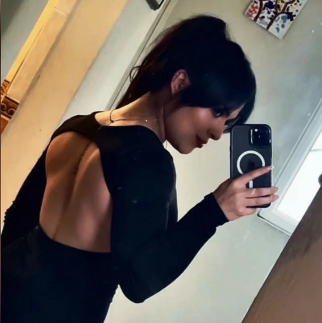 GIF uploaded by Roza