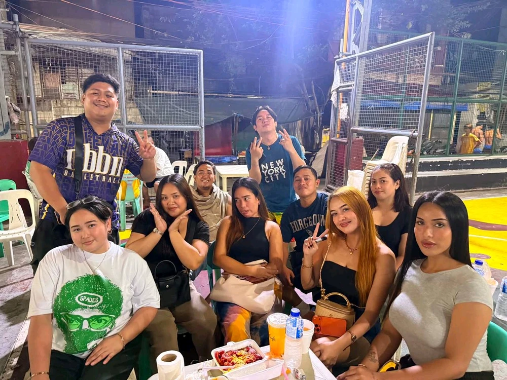 GIF diunggah ku Aika Santos