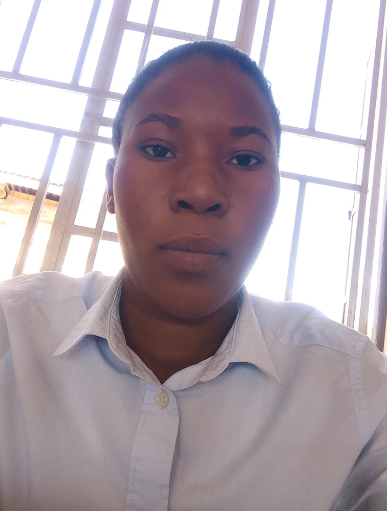 GIF uploaded by Lilyan kaweesi