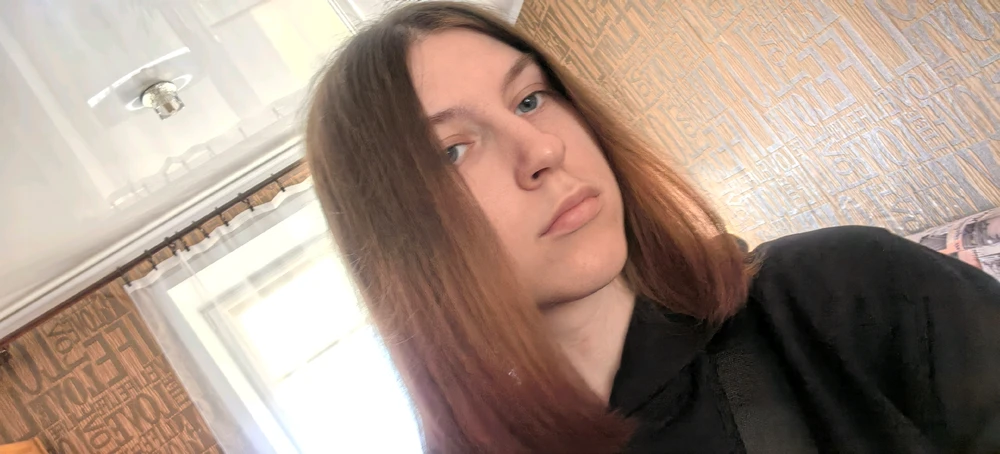 Rose tarapyndan ýüklenen surat