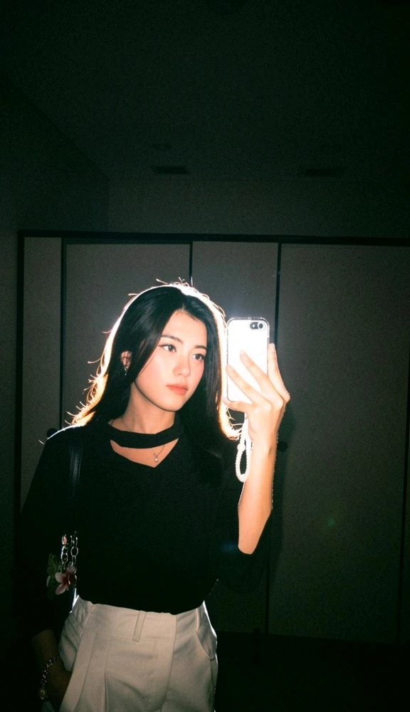 GIF uploaded by Zealyn
