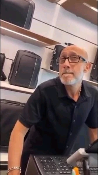 GIF uploaded by Berat