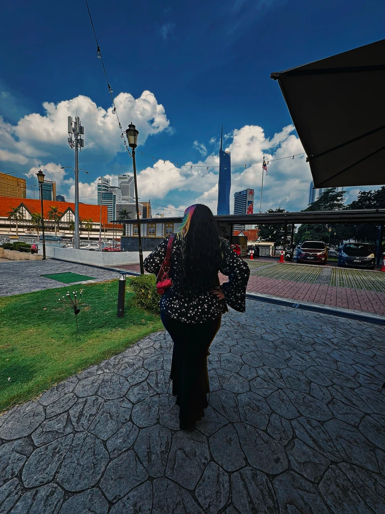 GIF pujat per Zuliyana