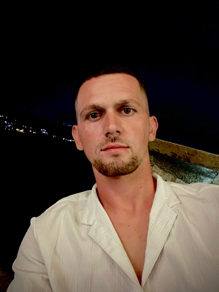 GIF diunggah ku Beko