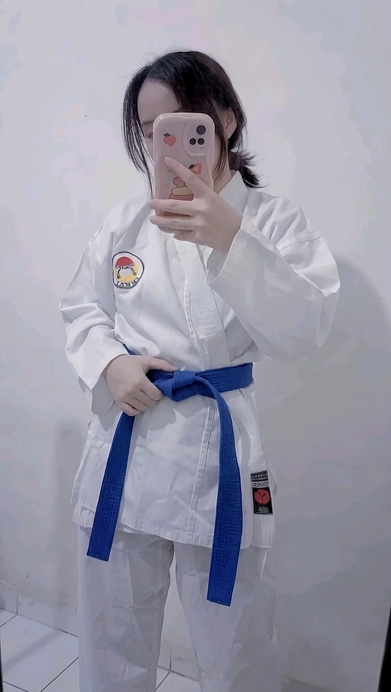 GIF diunggah ku Vio