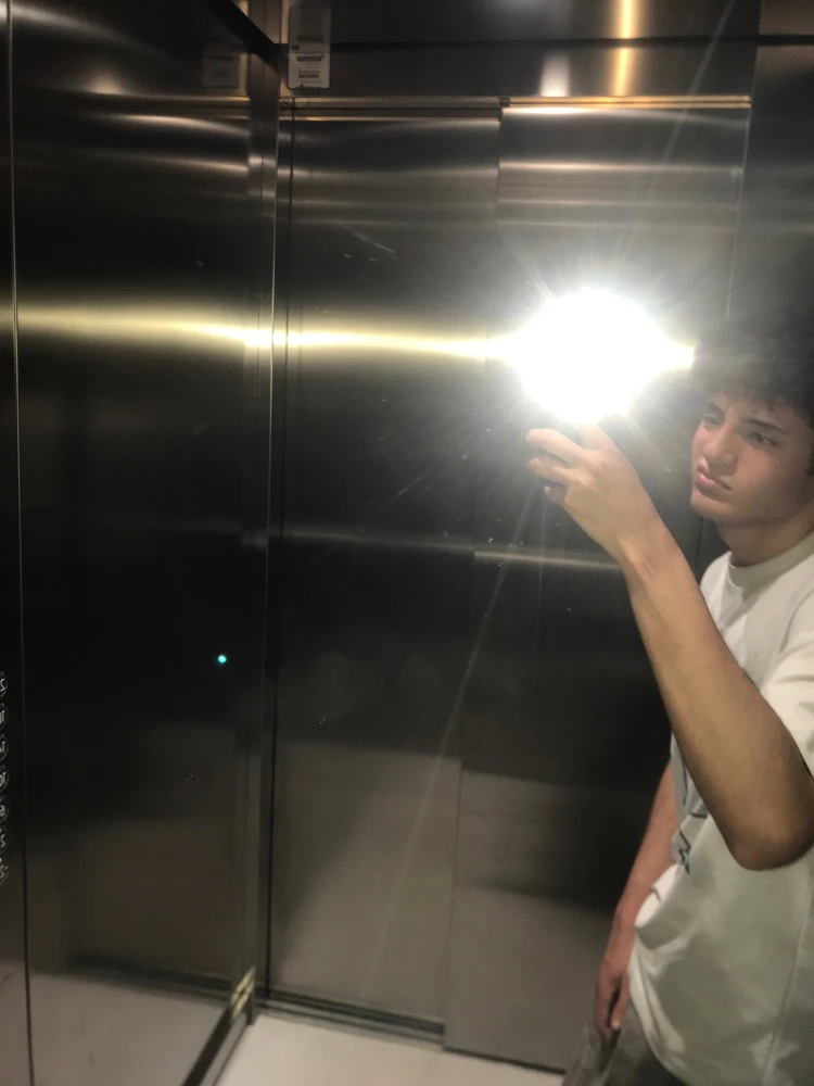 Gi-upload ni Ali ang hulagway