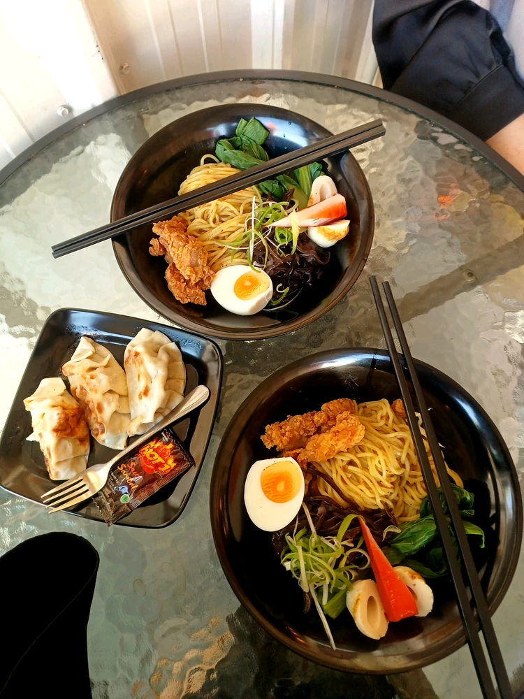 GIF uploaded by Anisaa