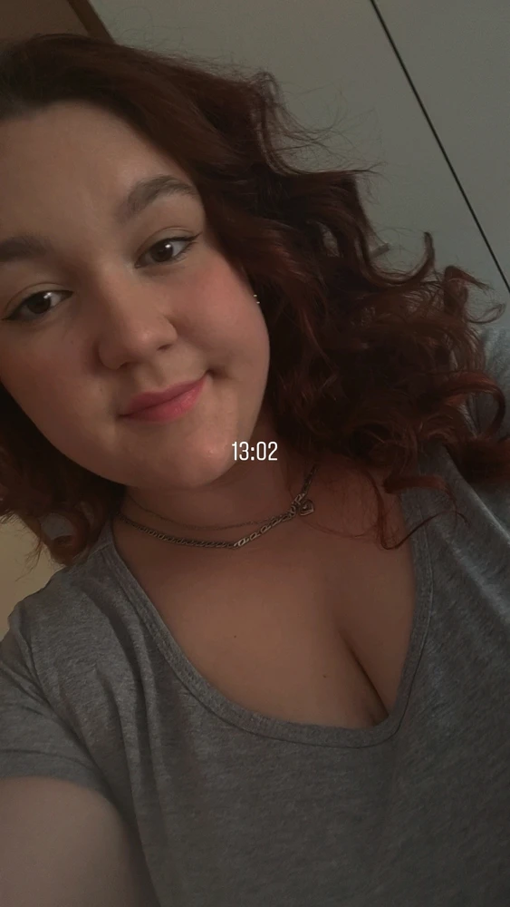 GIF uploaded by Nela