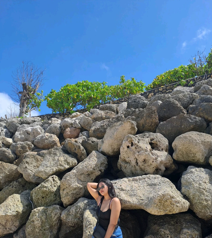 GIF imtella' minn Ainur