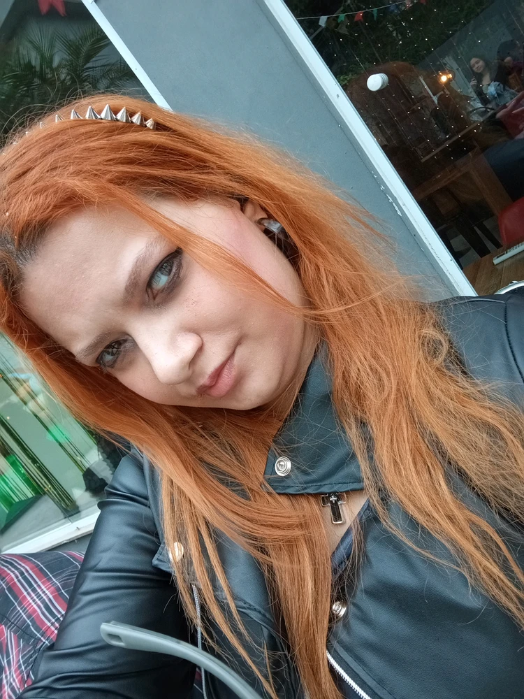 GIF Evellyn tarapyndan ýüklenen