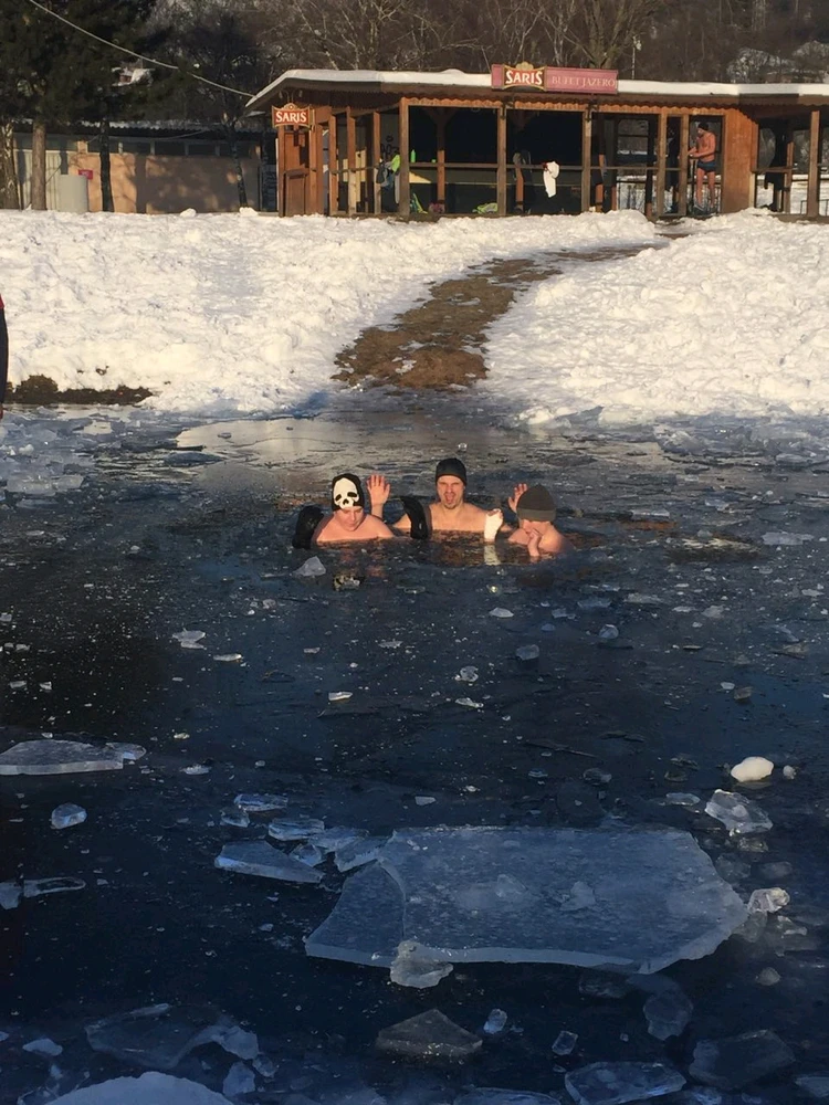GIF diunggah ku Igor