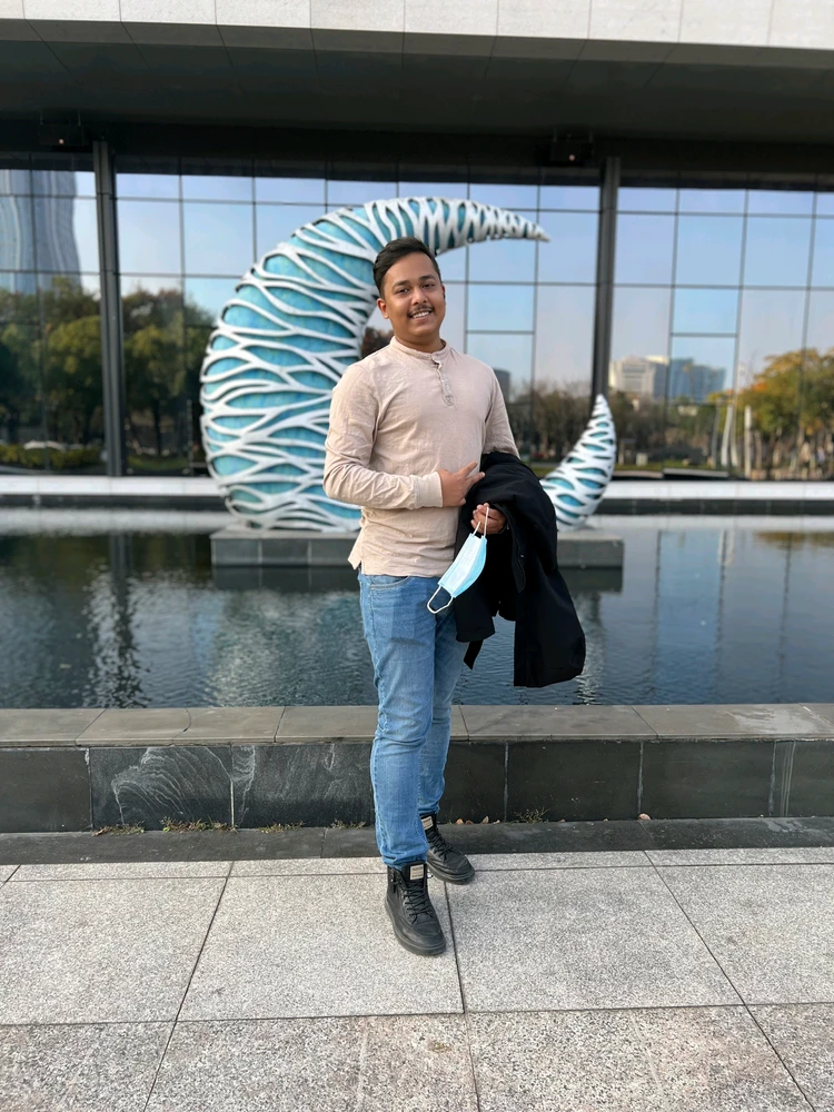GIF na in-upload ni Muhaiminul Haque