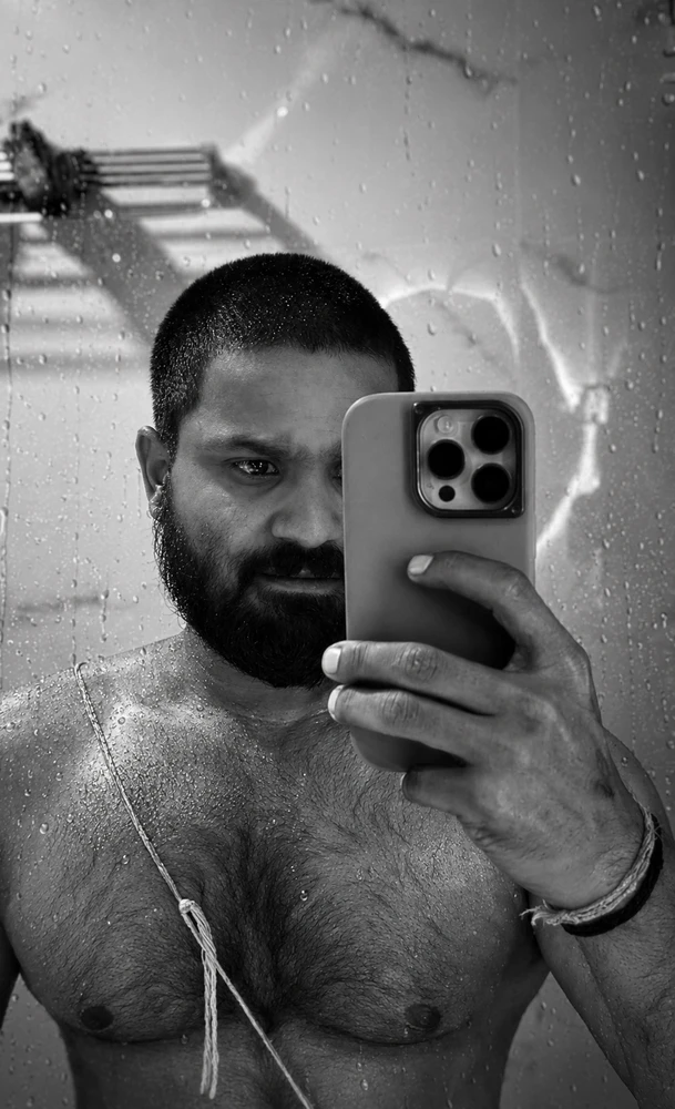GIF uploaded by Roshan