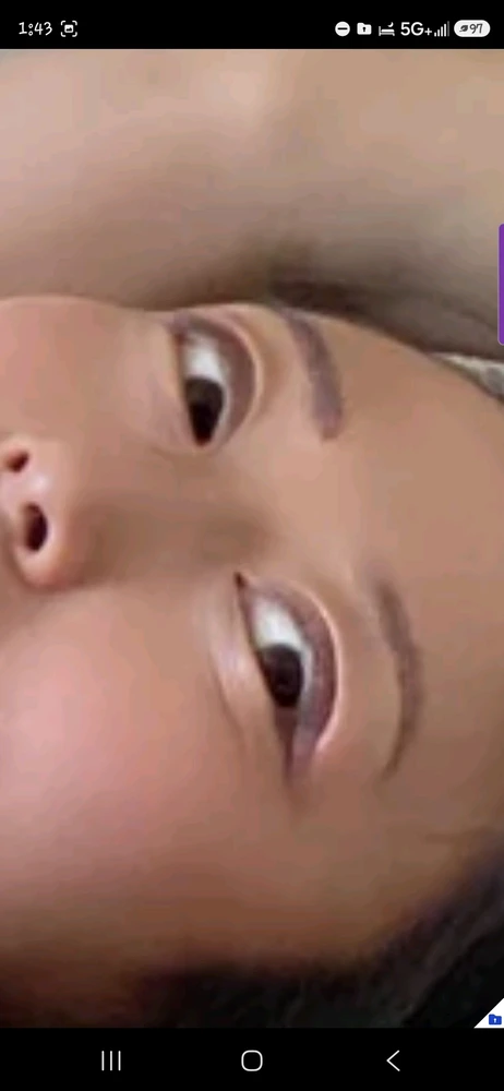 GIF e kentsoeng ke Phoebe
