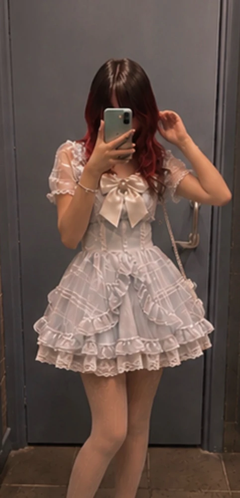 GIF yakaiswa naYueyue