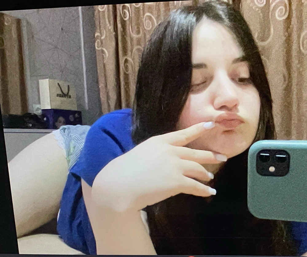 GIF eropgeluede vum nino
