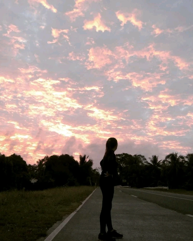 GIF uploaded by Eza