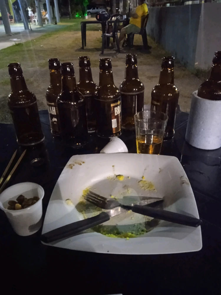 GIF opgelaai deur Adália