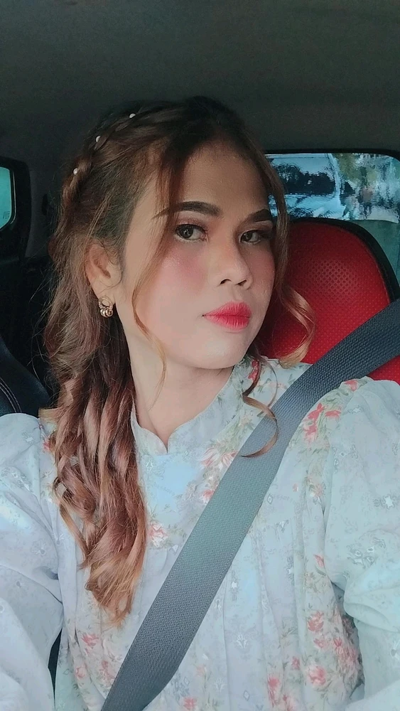 រូបភាពបង្ហោះដោយ Theta
