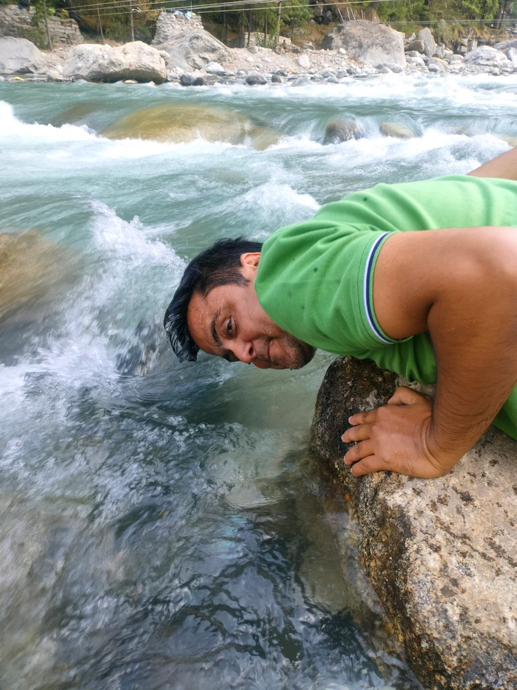 GIF naložil Faiz