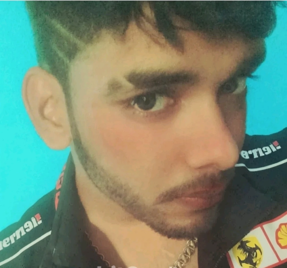 GIF opgelaai deur Vikrant