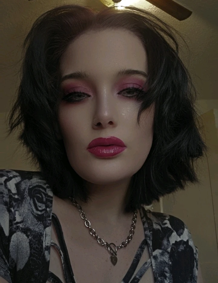 Skyee پاران اپ لوڊ ٿيل GIF