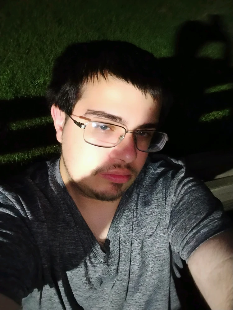 GIF uploaded by Eon