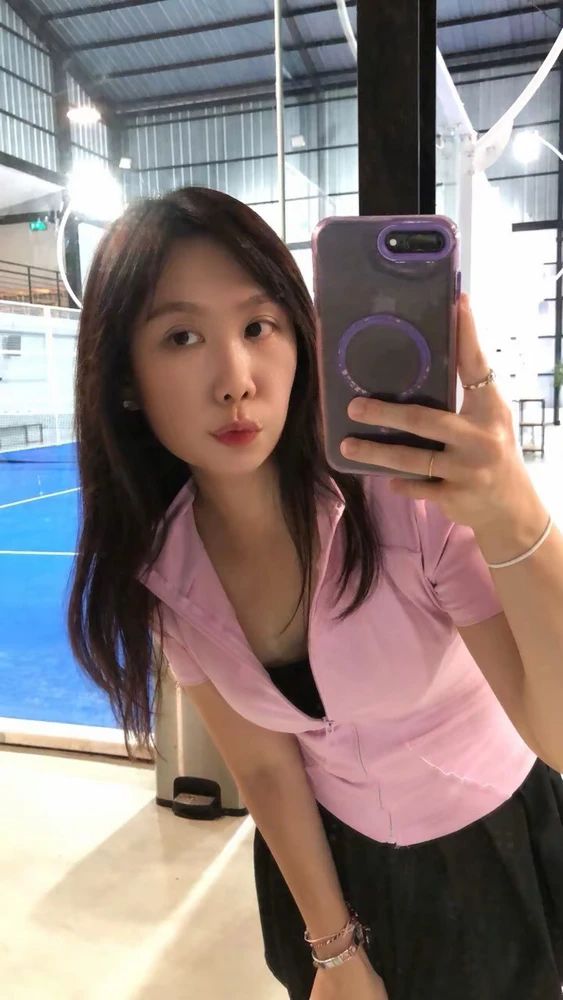 Bebby йөкләгән GIF
