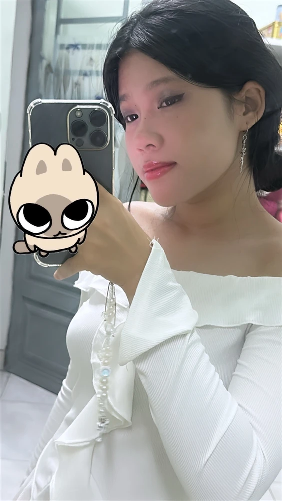 Jess Đắc అప్లోడ్ చేసిన GIF