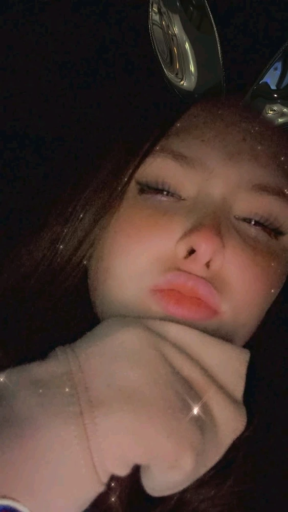 GIF da Sybil ya loda