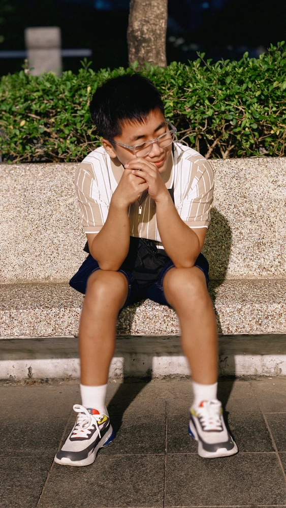 GIF gi-upload ni Tokaya