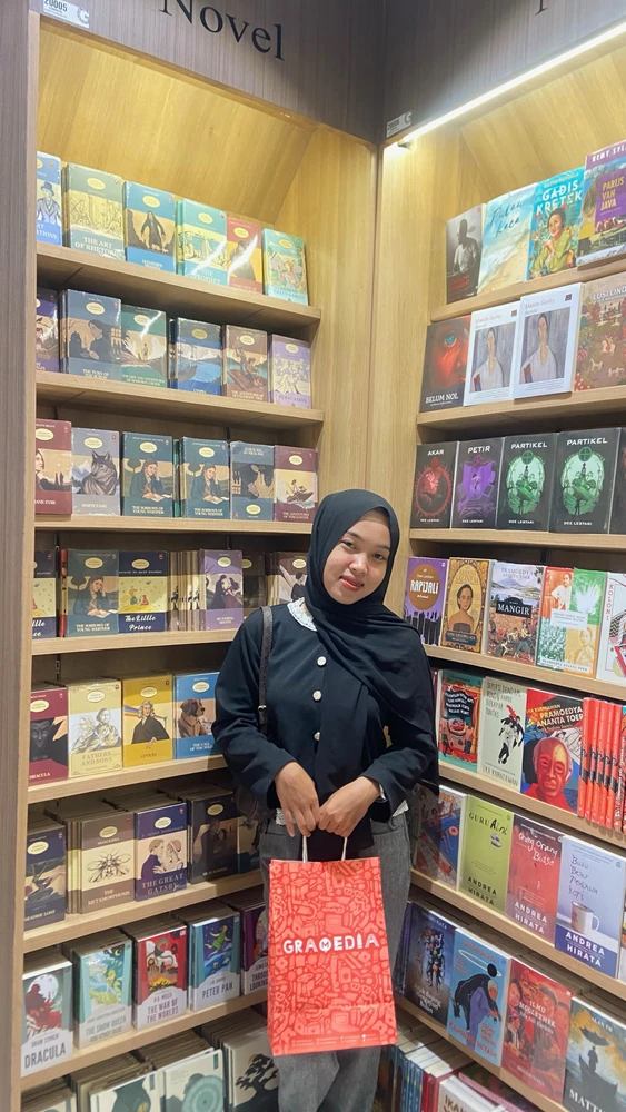 Nofa پاران اپ لوڊ ٿيل GIF