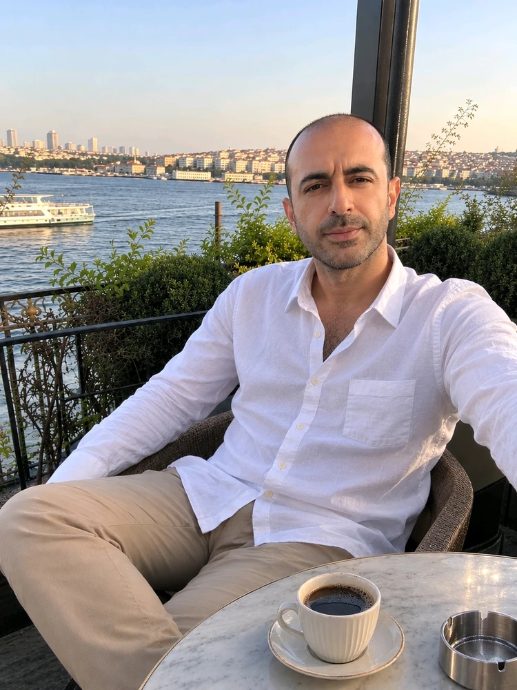 GIF uploaded by Güneş