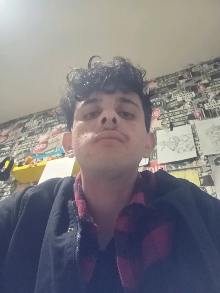 GIF naložil Rafael