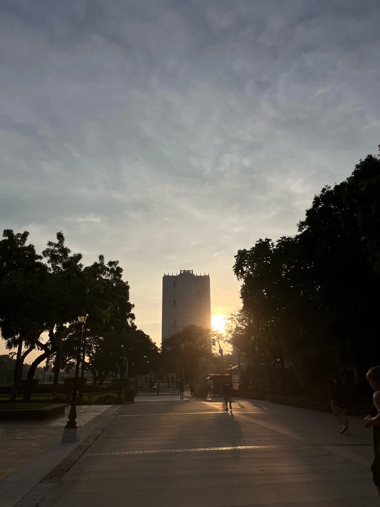 GIF yaikidwa ndi Ysa