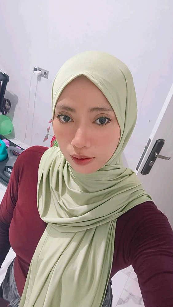 GIF uploaded by Ica