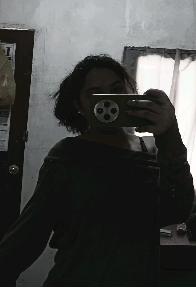 GIF uploaded by Tresha