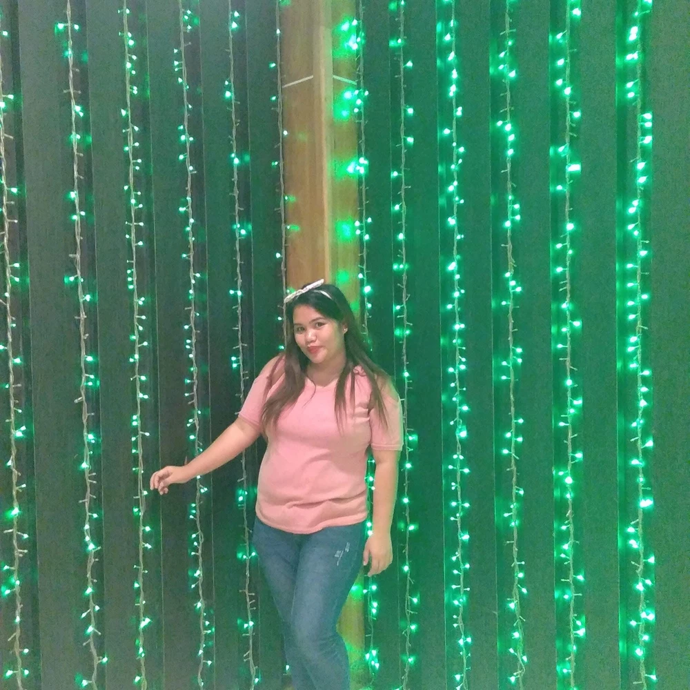 GIF diunggah ku Lovely