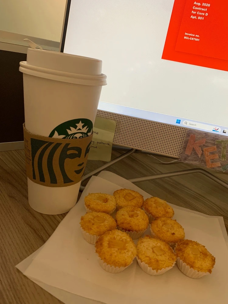 GIF gi-upload ni Cathy