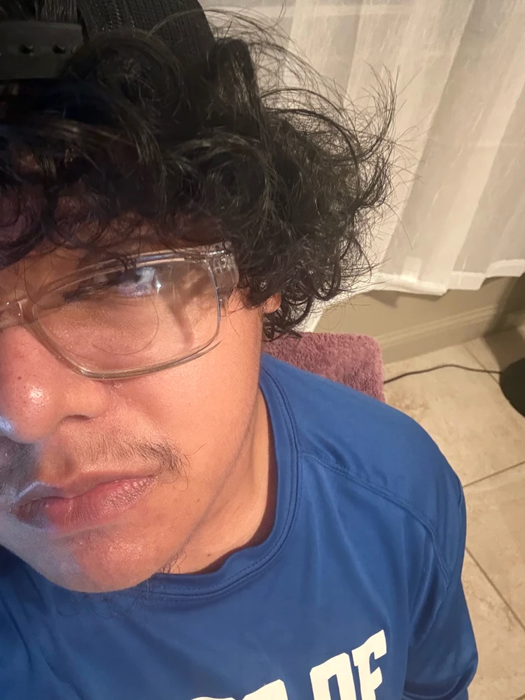 GIF הועלה על ידי Trevor