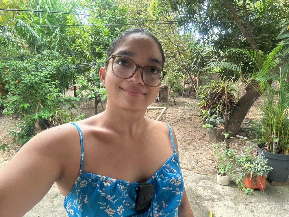GIF yakaiswa naGabriella Castro