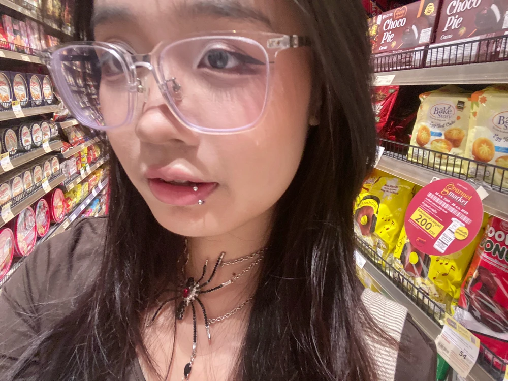 GIF аз тарафи Cherine бор шуд