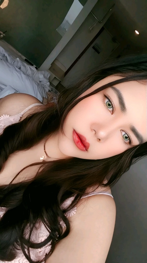 GIF uploaded by Feby