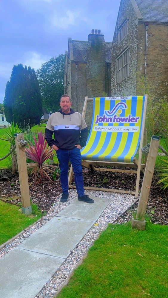 GIF wedi'i uwchlwytho gan Leon Allen