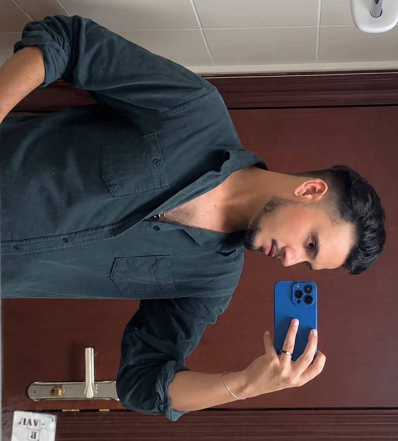 GIF nke Talha bugoro