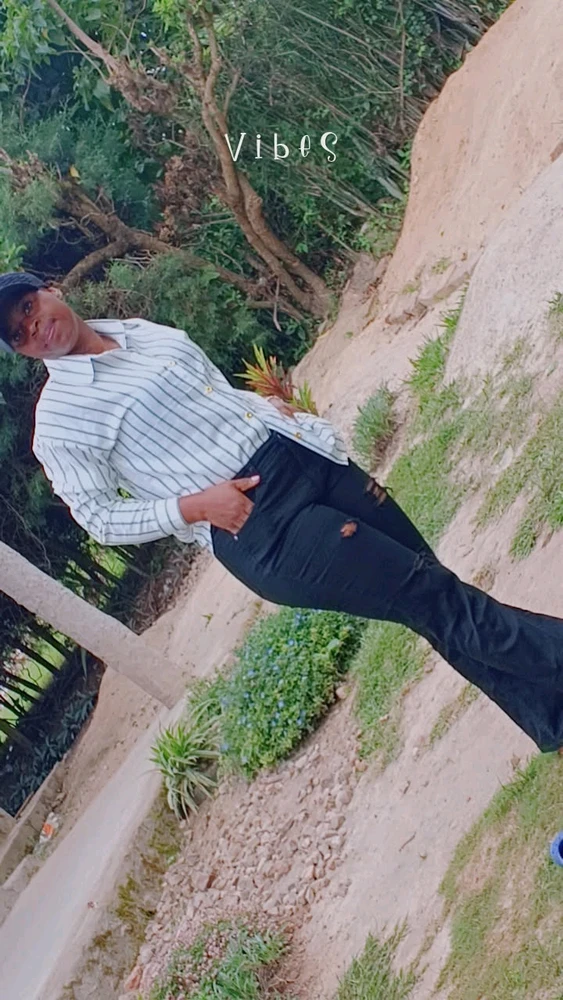 GIF uploaded by Shirah