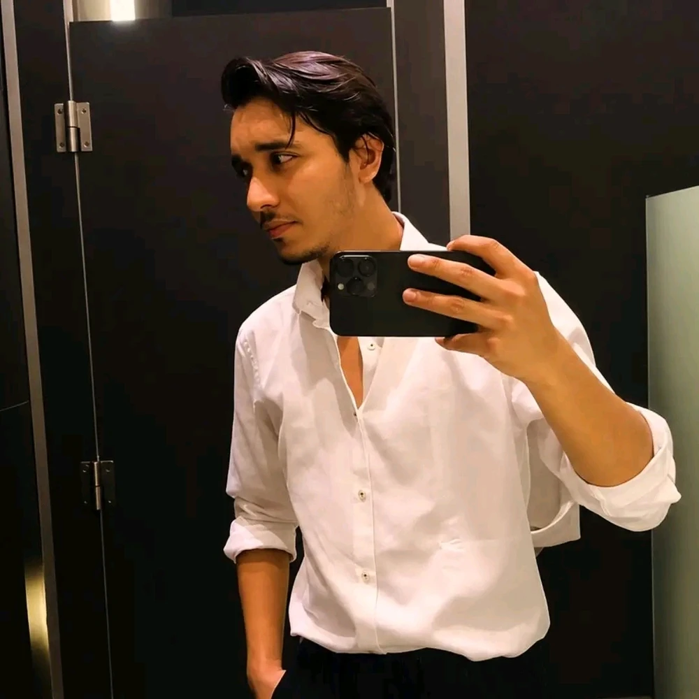 GIF uploaded by Ariyan Haque