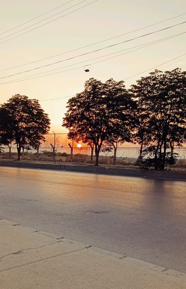 GIF качен от 𝑨𝒏𝒆𝒆𝒍..